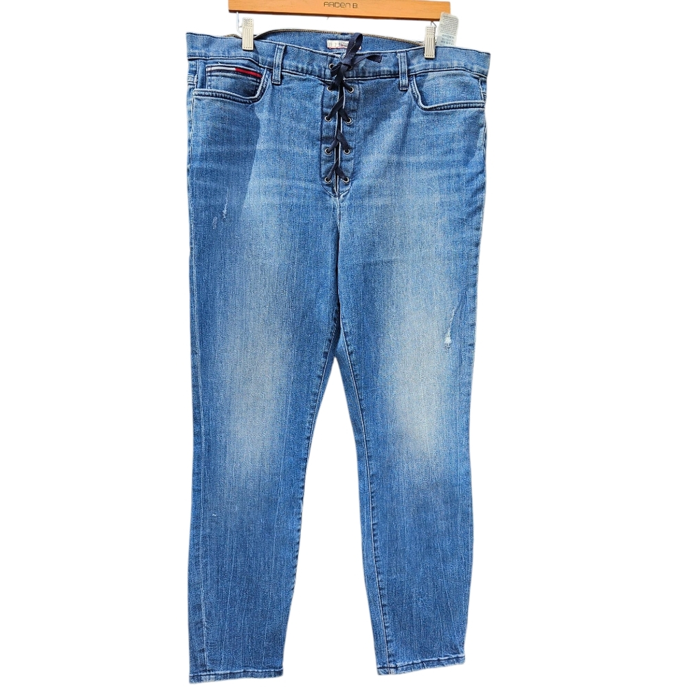 Tommy Hilfiger Denim Women's Blue Jeans Size 18